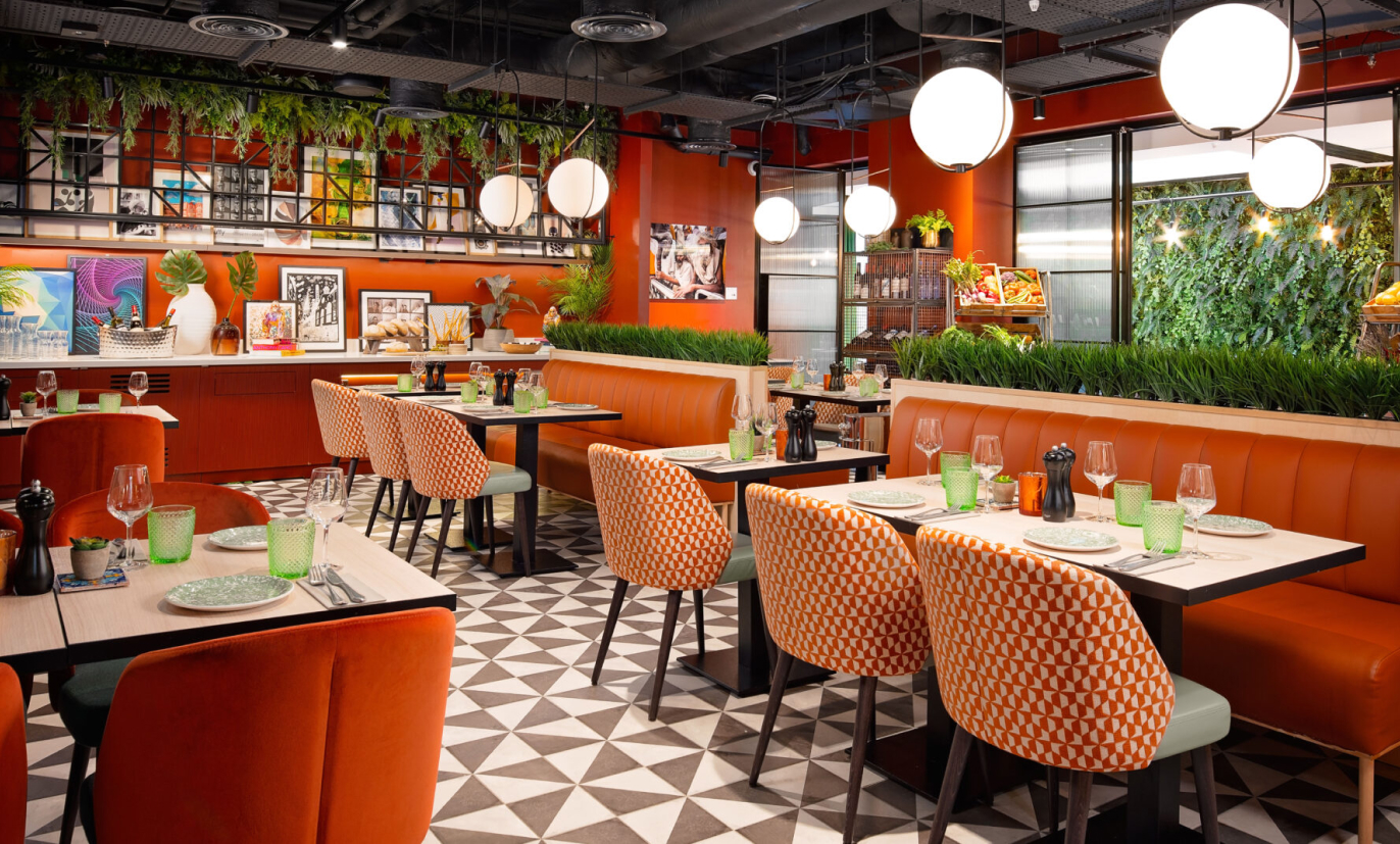 Zoom East Kitchen & Bar - A restaurant inspired by the food and culture ...